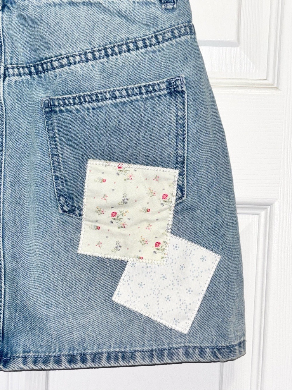 Dolls Kill x Holly Hobbie Dose Of Happy Patchwork Denim Skirt Jean Size XS - Picture 10 of 13